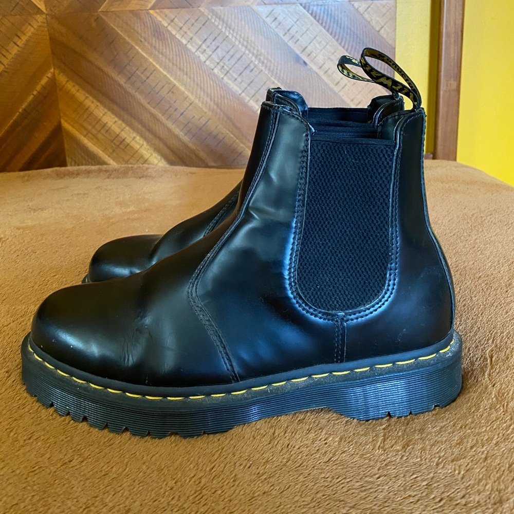 Doc Martin Black Leather Chelsea Boots